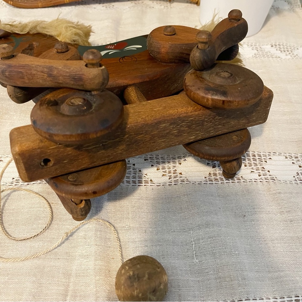 Vintage | Wooden Pull Toy Horse | Folk Art | Rolling Toy - Picture 7 of 12